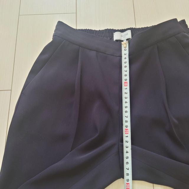 SLOBE IENA スラックスパンツ ネイビー サイズ36 < ブランド  SLOBE IENA スラックスパンツ ネイビー サイズ36 < ブランドの