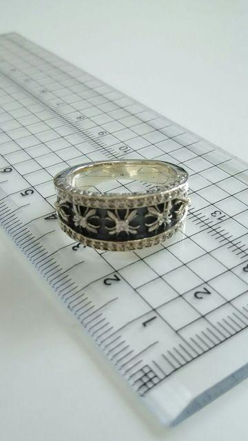 ☆超美品  正規☆ ナロー V バンド CH プラス リング  17号  ダイヤフルPave < ブランド  ☆超美品  正規☆ ナロー V バンド CH プラス リング  17号  ダイヤフルPave < ブランドの