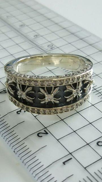 ☆超美品  正規☆ ナロー V バンド CH プラス リング  17号  ダイヤフルPave < ブランド  ☆超美品  正規☆ ナロー V バンド CH プラス リング  17号  ダイヤフルPave < ブランドの