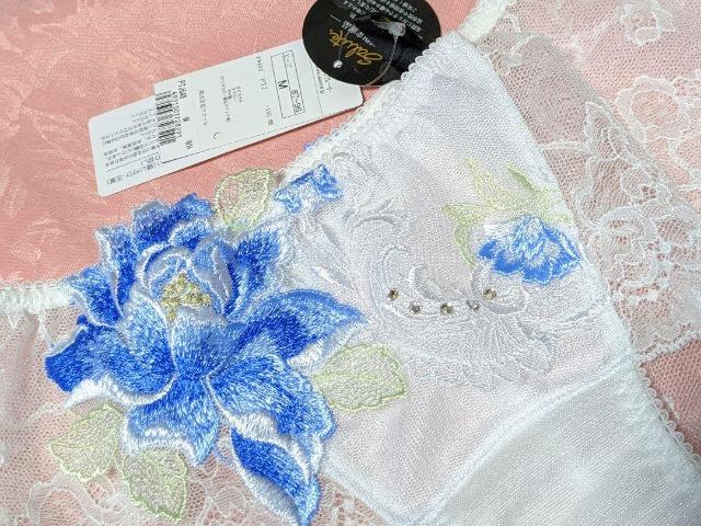 salute/サルート/店舗限定/48G/迎賓の薔薇/ローライズヒップハングショーツ/WH/白 < 女性ファッション  salute/サルート/店舗限定/48G/迎賓の薔薇/ローライズヒップハングショーツ/WH/白  < 女性ファッションの