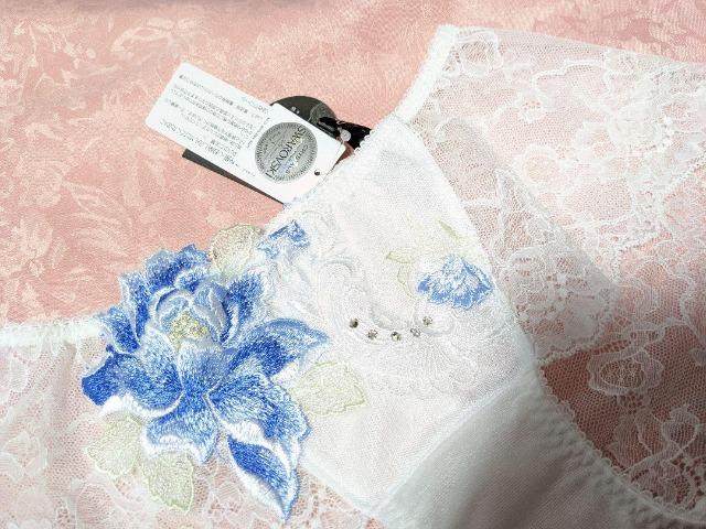 salute/サルート/店舗限定/48G/迎賓の薔薇/ローライズヒップハングショーツ/WH/白 < 女性ファッション  salute/サルート/店舗限定/48G/迎賓の薔薇/ローライズヒップハングショーツ/WH/白 < 女性ファッションの