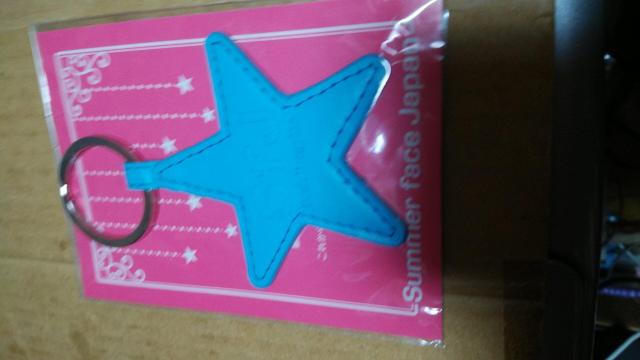 ☆パク・ヨンハ☆写真入り携帯電話メガネ吹き。☆型キ−ホルダ−2点 < タレントグッズ  ☆パク・ヨンハ☆写真入り携帯電話メガネ吹き。☆型キ−ホルダ−2点 < タレントグッズの