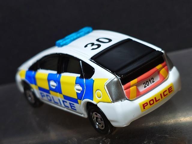 ★アピタ ピアゴオリジナルトミカ★第2弾 トヨタ プリウス英国警察仕様★ < ホビー ★アピタ ピアゴオリジナルトミカ★第2弾 トヨタ プリウス英国警察仕様★ < ホビーの