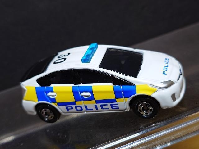 ★アピタ ピアゴオリジナルトミカ★第2弾 トヨタ プリウス英国警察仕様★ < ホビー ★アピタ ピアゴオリジナルトミカ★第2弾 トヨタ プリウス英国警察仕様★ < ホビーの