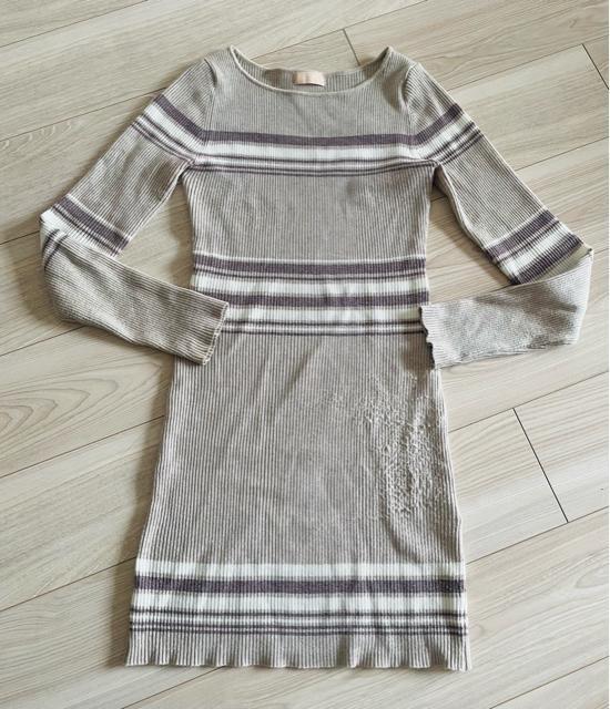 リゼクシー リブニット ワンピース < 女性ファッション リゼクシー リブニット ワンピース < 女性ファッションの