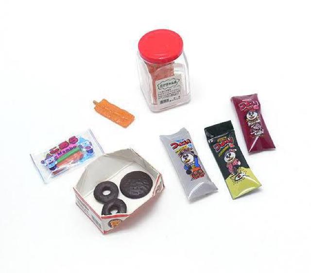 【二丁目のぷち駄菓子屋さん/く〜ださ〜いな〜】ぷちサンプルフィギュア < ホビー 【二丁目のぷち駄菓子屋さん/く〜ださ〜いな〜】ぷちサンプルフィギュア < ホビーの