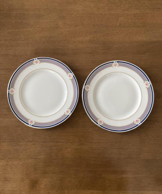 ウェッジウッドWEDGWOOD♪18cmプレート2枚セット☆used美品 < インテリア/ライフ  ウェッジウッドWEDGWOOD♪18cmプレート2枚セット☆used美品  < インテリア/ライフの