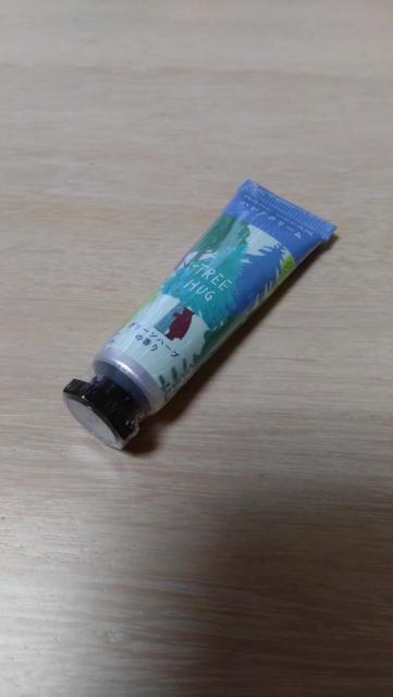 TREE HUG☆ハンドクリーム☆グリーンハーブの香り☆ < 香水/コスメ/ネイル  TREE HUG☆ハンドクリーム☆グリーンハーブの香り☆  < 香水/コスメ/ネイルの