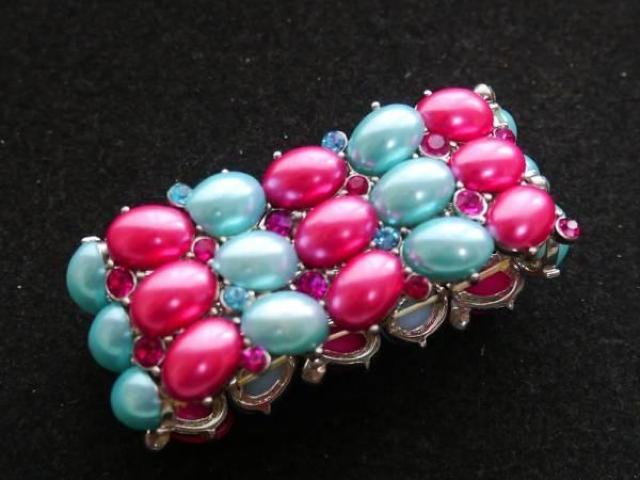 新品 アンティーク調水色とローズのヴィヴィットカラーパールストーンブレスレット < 女性アクセサリー/時計  新品 アンティーク調水色とローズのヴィヴィットカラーパールストーンブレスレット < 女性アクセサリー/時計の