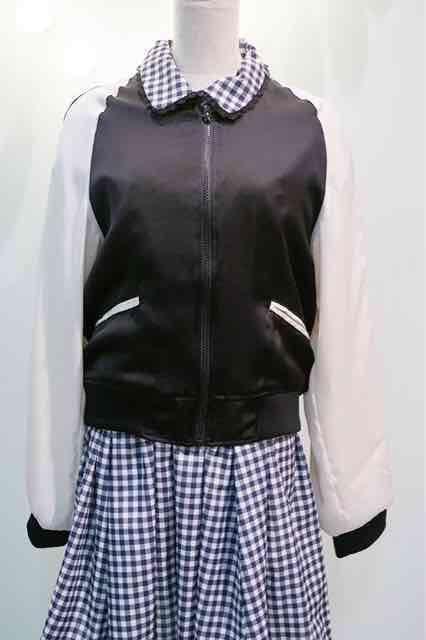 rosemarieseoir・背中ネコ刺繍サテンスカジャン。ブラック < ブランド rosemarieseoir・背中ネコ刺繍サテンスカジャン。ブラック < ブランドの