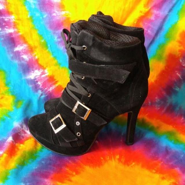 超美脚!スエード厚底スニーカーブーツ■ショートブーツ■LL■黒 < 女性ファッション  超美脚!スエード厚底スニーカーブーツ■ショートブーツ■LL■黒 < 女性ファッションの