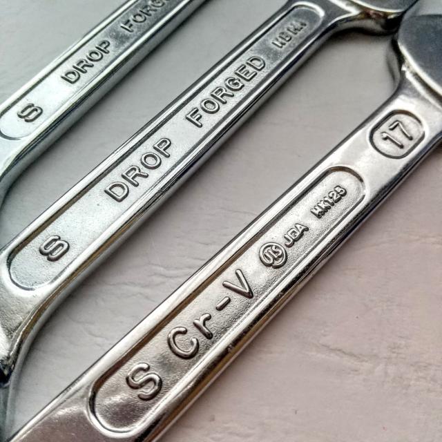 spanner@TONE@17+19@SUNKEY@12+14+17@Xpi[ R{set  ybg/|/| 