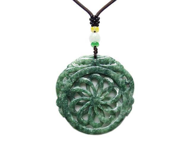 濃い緑ひすいジェダイト本翡翠デか螺旋菊花紋ヒキュウ彫刻天然石紐ネックレス < 女性アクセサリー/時計  濃い緑ひすいジェダイト本翡翠デか螺旋菊花紋ヒキュウ彫刻天然石紐ネックレス  < 女性アクセサリー/時計の
