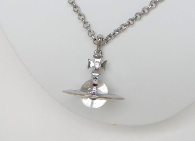 ヴィヴィアン ウエストウッド 立体オーブモチーフ ネックレス ペンダント シルバー<USED>【送料無料】 < ブランド ヴィヴィアン ウエストウッド 立体オーブモチーフ ネックレス ペンダント シルバー<USED>【送料無料】 < ブランドの