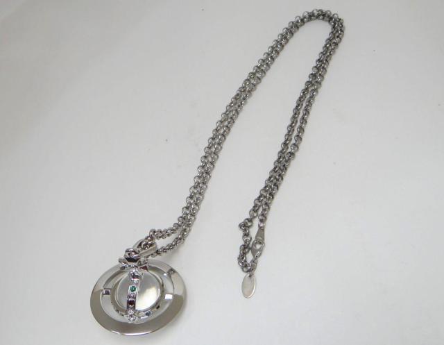 ヴィヴィアン ウエストウッド 立体オーブモチーフ ネックレス ペンダント シルバー<USED>【送料無料】 < ブランド ヴィヴィアン ウエストウッド 立体オーブモチーフ ネックレス ペンダント シルバー<USED>【送料無料】 < ブランドの