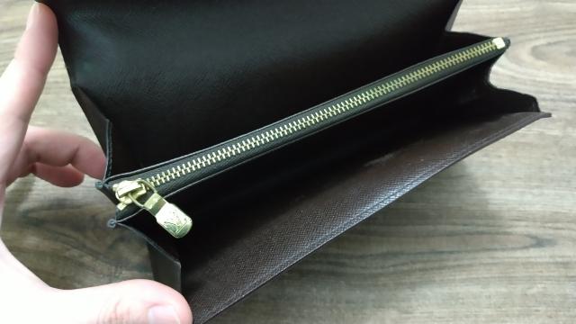 美品国内正規品ダミエ柄二折り長財布エベヌポシェット ポルトモネ カルトクレディ < ブランド 美品国内正規品ダミエ柄二折り長財布エベヌポシェット ポルトモネ カルトクレディ < ブランドの