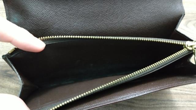 美品国内正規品ダミエ柄二折り長財布エベヌポシェット ポルトモネ カルトクレディ < ブランド 美品国内正規品ダミエ柄二折り長財布エベヌポシェット ポルトモネ カルトクレディ < ブランドの