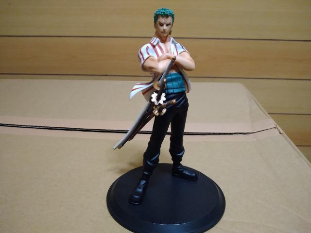 ワンピース フィギュア ゾロ現状品 < アニメ/コミック/キャラクター  ワンピース フィギュア ゾロ現状品 < アニメ/コミック/キャラクターの