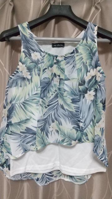 夏らしい可愛いトップス★総柄★Mサイズ < 女性ファッション 夏らしい可愛いトップス★総柄★Mサイズ < 女性ファッションの