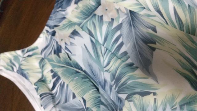 夏らしい可愛いトップス★総柄★Mサイズ < 女性ファッション 夏らしい可愛いトップス★総柄★Mサイズ < 女性ファッションの