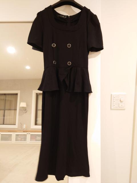 黒半袖ワンピース ペプラム Мサイズ < 女性ファッション  黒半袖ワンピース ペプラム Мサイズ  < 女性ファッションの