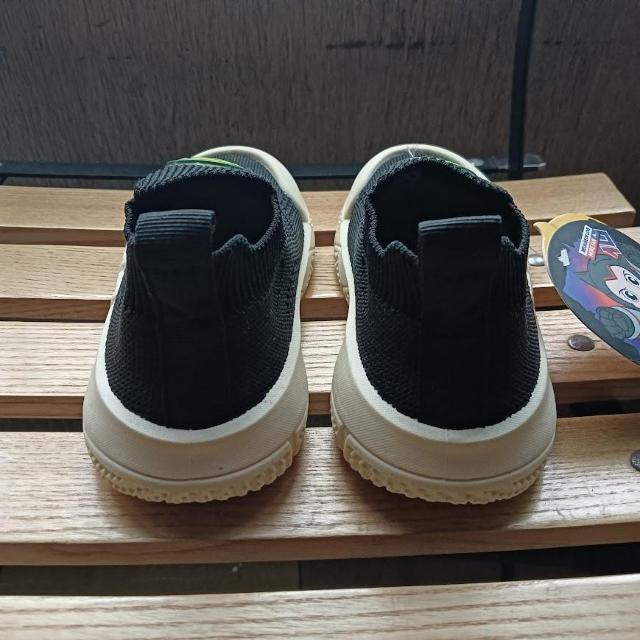 新品 18.5cm スリッポン ブラック 子供靴 キッズ 靴 シューズ かわいい < キッズ/ベビー  新品 18.5cm スリッポン ブラック 子供靴 キッズ 靴 シューズ かわいい < キッズ/ベビーの