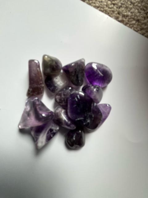 糸魚川産!翡翠さざれ石20グラム!and桃簾石さざれ石10グラム!andブラジル産アメジストさざれ石19グラムの3点セット! < インテリア/ライフ  糸魚川産!翡翠さざれ石20グラム!and桃簾石さざれ石10グラム!andブラジル産アメジストさざれ石19グラムの3点セット! < インテリア/ライフの