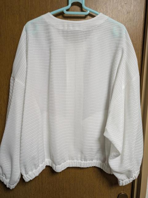 INDIVI昨季新品ホワイトブロックチェック柄ノーカラーブルゾン大きいサイズ13号12号ジッパージャケットショートジャケット < ブランド  INDIVI昨季新品ホワイトブロックチェック柄ノーカラーブルゾン大きいサイズ13号12号ジッパージャケットショートジャケット < ブランドの