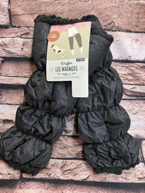 送料無料!大人気商品!防寒 中綿入り 保温 ふわふわ 裏ボア加工!ロングレッグウォーマー(ブラック)1足 < 女性ファッション 送料無料!大人気商品!防寒 中綿入り 保温 ふわふわ 裏ボア加工!ロングレッグウォーマー(ブラック)1足 < 女性ファッションの