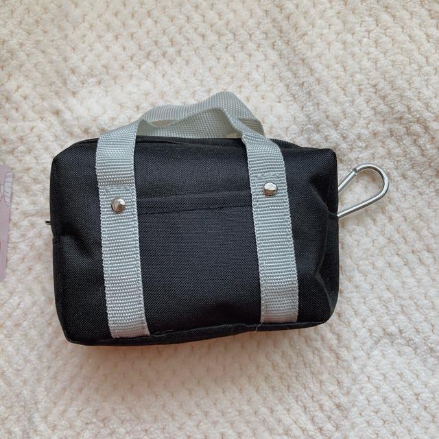 ミニ スクールバッグ カラビナ付き キーホルダー 黒 オタ活 ぬい活 ミニチュア N2m < 女性ファッション ミニ スクールバッグ カラビナ付き キーホルダー 黒 オタ活 ぬい活 ミニチュア N2m < 女性ファッションの