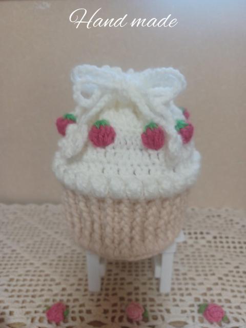 ☆Hand made☆ 苺のカップケーキ*巾着*花 < 女性ファッション ☆Hand made☆ 苺のカップケーキ*巾着*花 < 女性ファッションの
