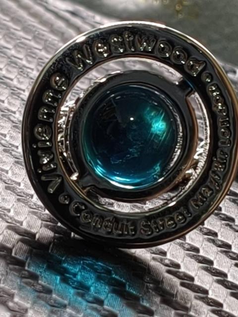 Vivienne Westwood �^�C�j�[ �I�[�u �l�b�N���X �� �u�����h�� 