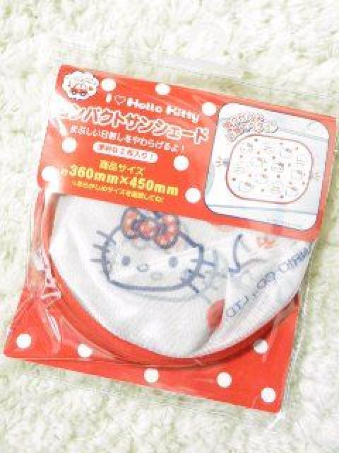 《New》★キティちゃん★サンシェード2枚組セット【吸盤付】 < 自動車/バイク 《New》★キティちゃん★サンシェード2枚組セット【吸盤付】 < 自動車/バイク