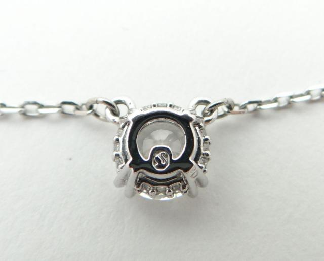 SWAROVSKI �X�����t�X�L�[ ���C���X�g�[�� �l�b�N���X �y���_���g��USED���y���������z �� �u�����h�� 