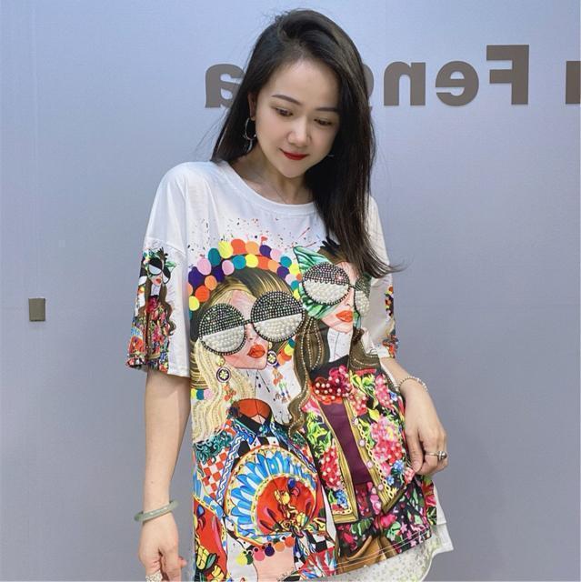 ゆったりtシャツ キラキララインストーン パール付き サングラスガール ホワイト 大きいサイズ < 女性ファッション ゆったりtシャツ キラキララインストーン パール付き サングラスガール ホワイト 大きいサイズ < 女性ファッションの