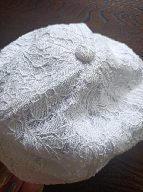 Brownie★花模様白レース キャップ 帽子★新品同様★素敵★ブラウニー★ < 女性ファッション  Brownie★花模様白レース キャップ 帽子★新品同様★素敵★ブラウニー★ < 女性ファッションの