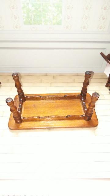 シルバニアサイズ家具メーカー不明木製ダイニングテーブル椅子イスセットドールハウス < おもちゃ  シルバニアサイズ家具メーカー不明木製ダイニングテーブル椅子イスセットドールハウス < おもちゃの