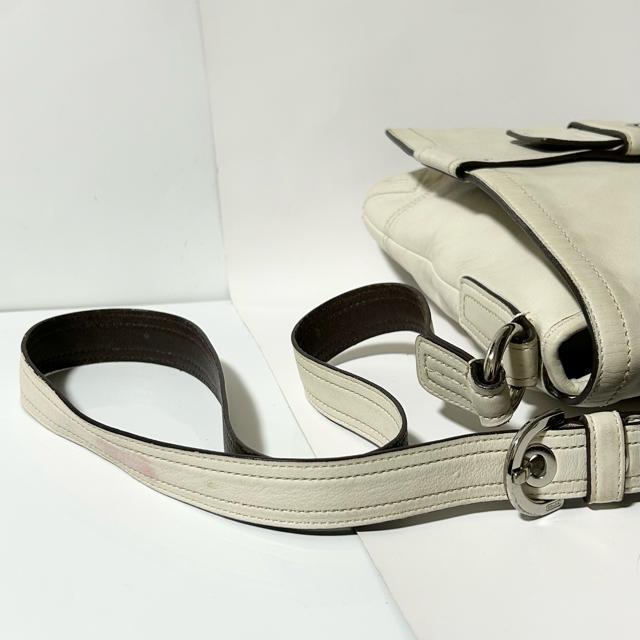 coach コーチ ショルダーバッグ レザー アイボリー レディース 斜め掛け < ブランド coach コーチ ショルダーバッグ レザー アイボリー レディース 斜め掛け < ブランドの