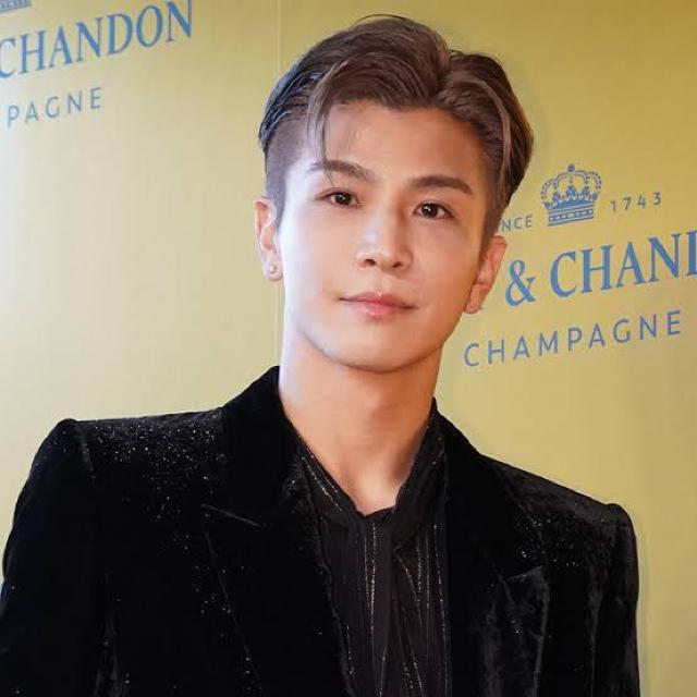 【送料無料】岩田剛典 最新写真フォト10枚セット N < タレントグッズ  【送料無料】岩田剛典 最新写真フォト10枚セット N < タレントグッズの