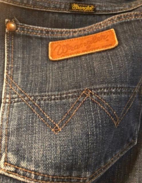 ★美品Wranglerラングラーデニム美品11MWZレギュラーフィット必須アイテム大活躍素敵M/L < 男性ファッション  ★美品Wranglerラングラーデニム美品11MWZレギュラーフィット必須アイテム大活躍素敵M/L < 男性ファッションの
