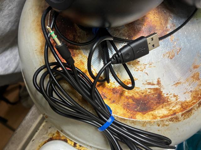 Creative Pebble ブラック スピーカー < 家電/AV Creative Pebble ブラック スピーカー < 家電/AVの