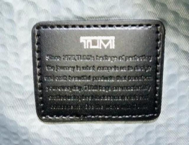 【新品未使用】TUMI オールバニ スリム ブリーフ ビジネスバック < 男性ファッション 【新品未使用】TUMI オールバニ スリム ブリーフ ビジネスバック < 男性ファッションの