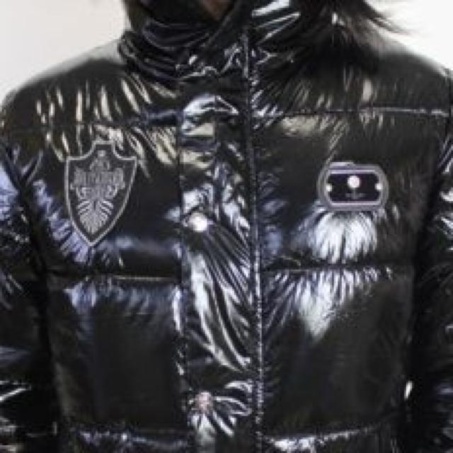 【DMZ】オラオラ.悪羅悪羅♪エンブレムプレート 中綿ナイロンジャケット バッグ付 < 男性ファッション 【DMZ】オラオラ.悪羅悪羅♪エンブレムプレート 中綿ナイロンジャケット バッグ付 < 男性ファッションの