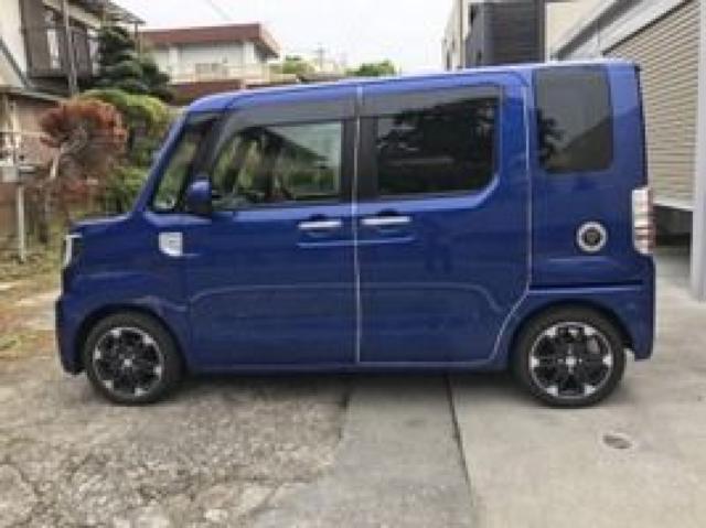 ウエイク 取付例あり フューエルリッドアルミステッカー丸型 < 自動車/バイク ウエイク 取付例あり フューエルリッドアルミステッカー丸型 < 自動車/バイク