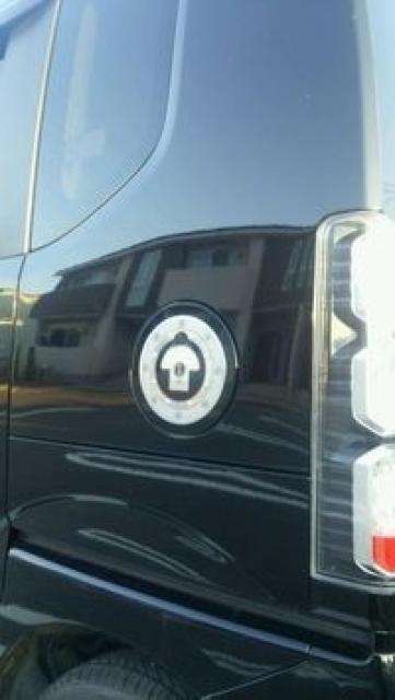 ウエイク 取付例あり フューエルリッドアルミステッカー丸型 < 自動車/バイク ウエイク 取付例あり フューエルリッドアルミステッカー丸型 < 自動車/バイク