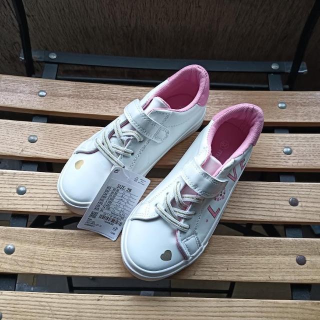 新品 18cm スニーカー ホワイト 子供靴 キッズ 靴 シューズ 29 < キッズ/ベビー  新品 18cm スニーカー ホワイト 子供靴 キッズ 靴 シューズ 29  < キッズ/ベビーの