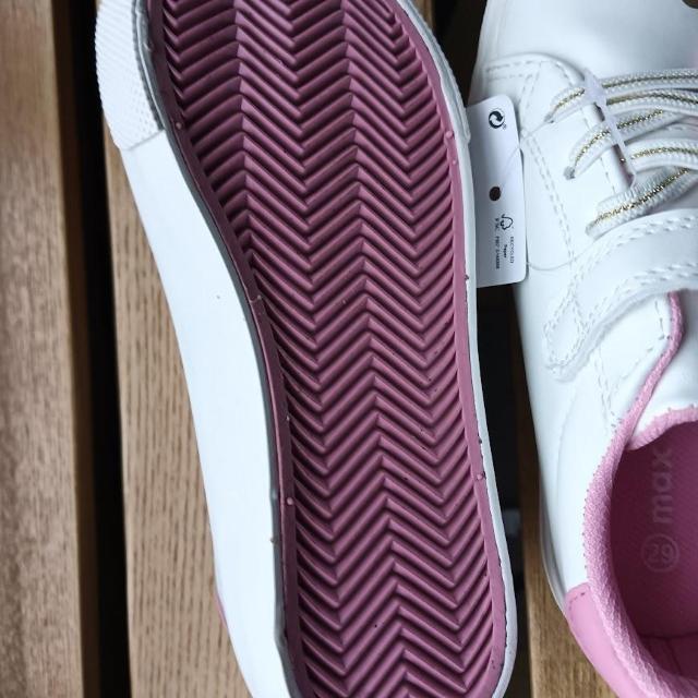 新品 18cm スニーカー ホワイト 子供靴 キッズ 靴 シューズ 29 < キッズ/ベビー  新品 18cm スニーカー ホワイト 子供靴 キッズ 靴 シューズ 29 < キッズ/ベビーの