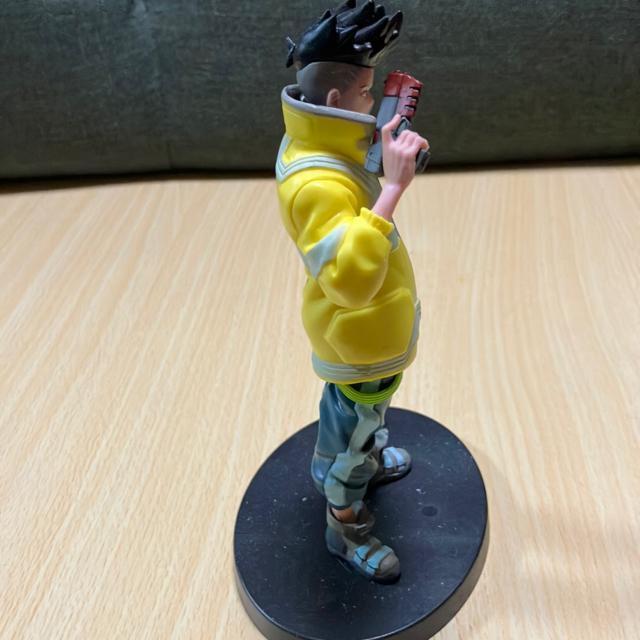 サイバーパンク エッジランナーズ ブラッド 黄色のコートの男 < ホビー  サイバーパンク エッジランナーズ ブラッド 黄色のコートの男 < ホビーの