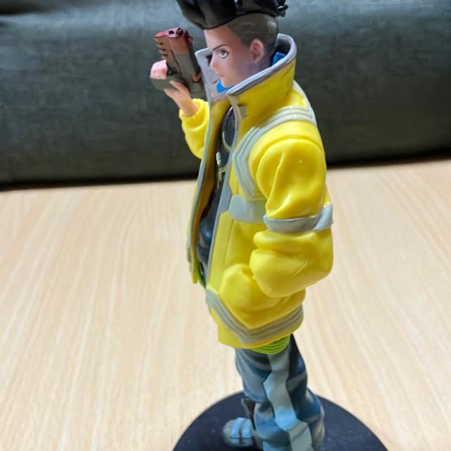 サイバーパンク エッジランナーズ ブラッド 黄色のコートの男 < ホビー  サイバーパンク エッジランナーズ ブラッド 黄色のコートの男 < ホビーの