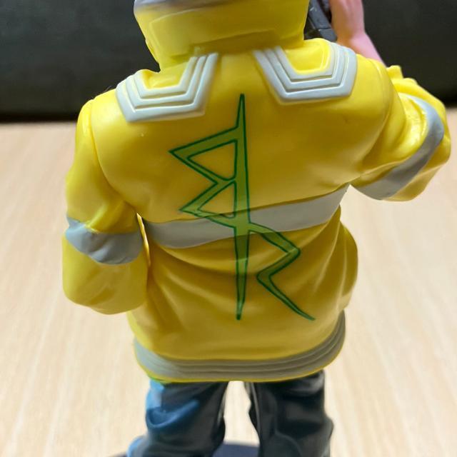 サイバーパンク エッジランナーズ ブラッド 黄色のコートの男 < ホビー  サイバーパンク エッジランナーズ ブラッド 黄色のコートの男 < ホビーの